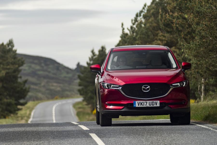  Mazda CX-5 2017 года  (UK) (фото 3 из 74)
